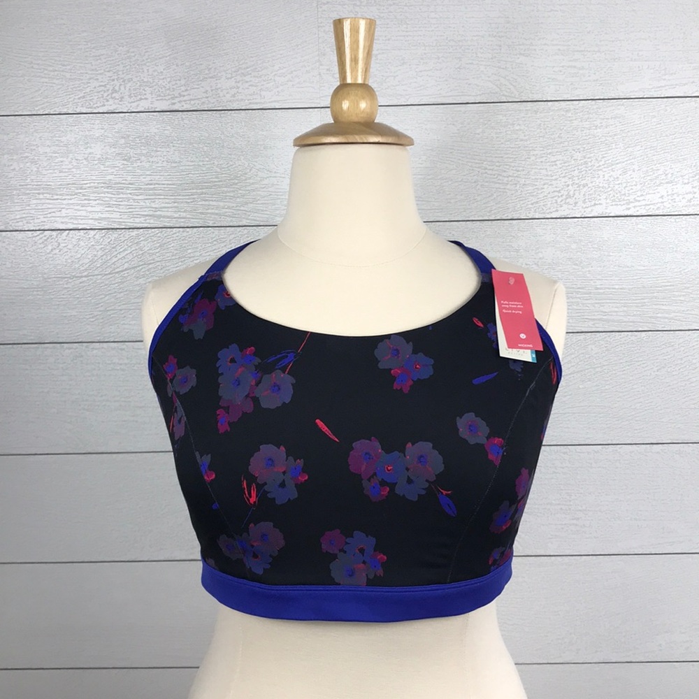 Livi Active by Lane Bryant wicking sports bra